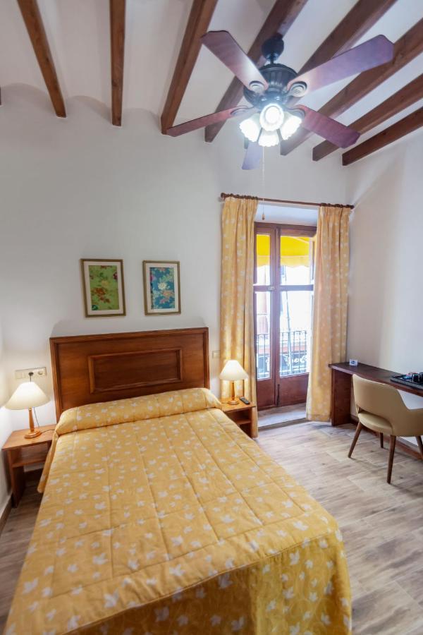 Hostal Loreto Denia Kültér fotó
