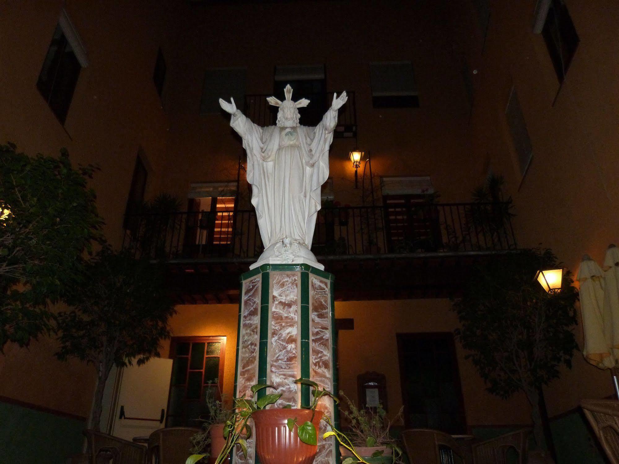 Hostal Loreto Denia Kültér fotó