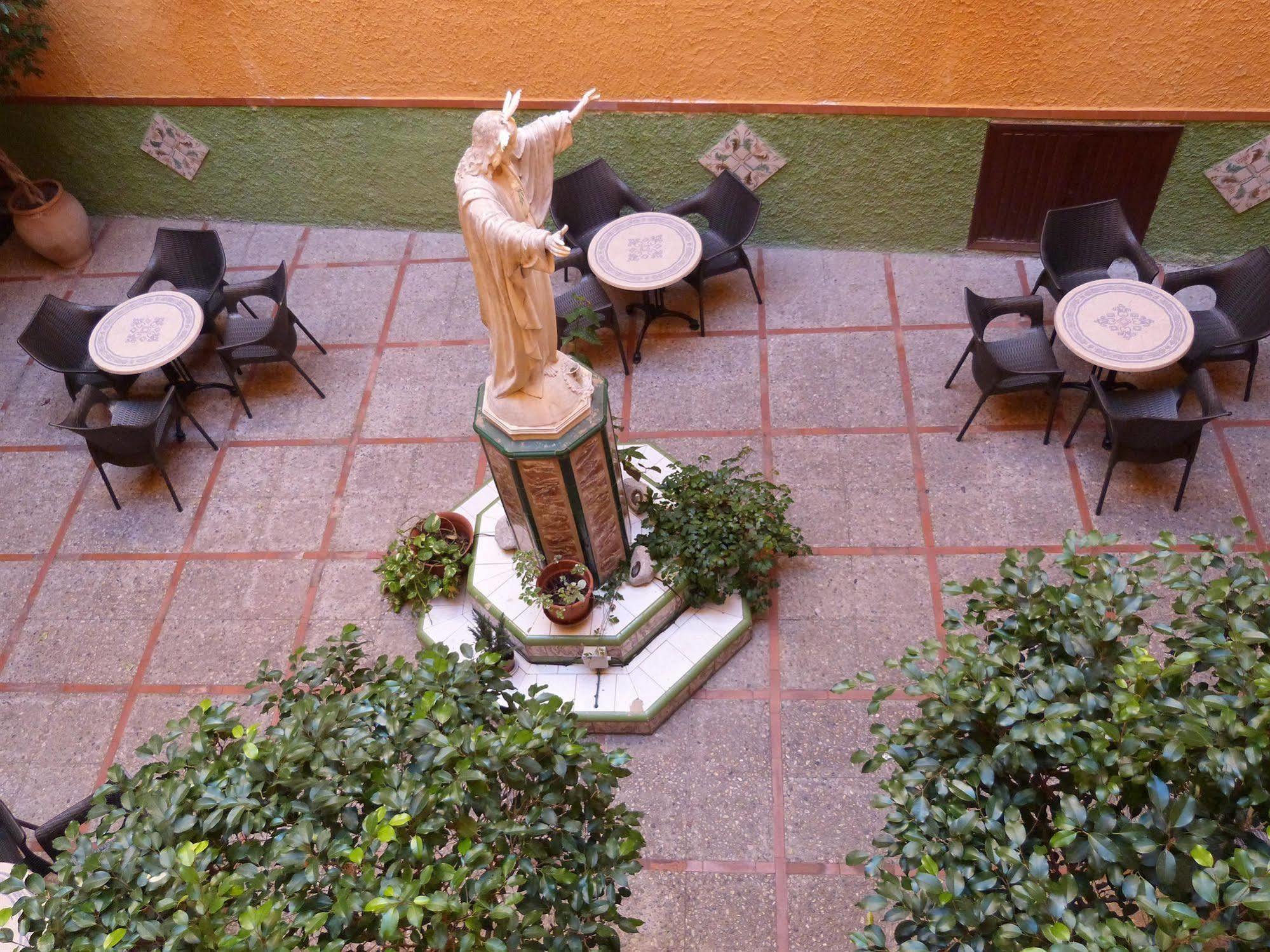 Hostal Loreto Denia Kültér fotó